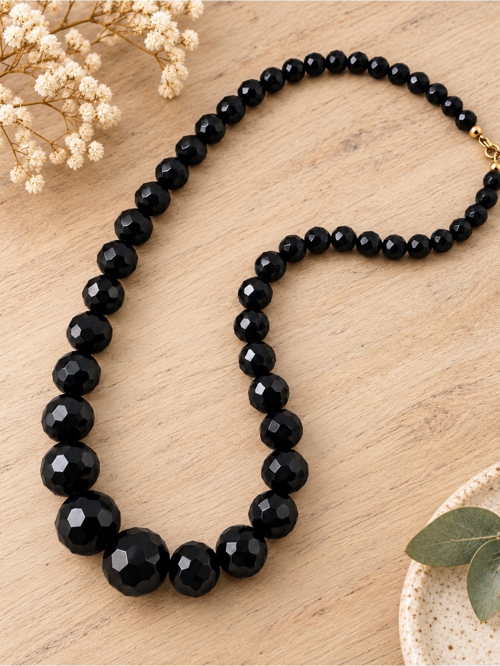 Possible Vintage Black Faceted Beaded Necklace (BN3 po)